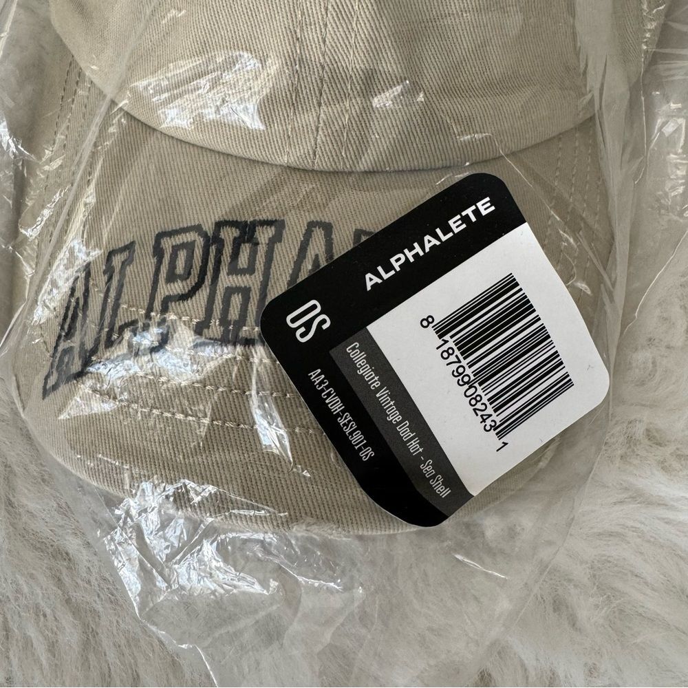 Alphalete COLLEGIATE VINTAGE CAP Unisex Distressed Dad Hat Sea Shell - Picture 2 of 4
